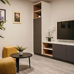Ξενοδοχείο Lux Melide