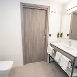 Lux 3*