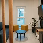 Lux Ξενοδοχείο