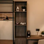 Lux Ξενοδοχείο 3*