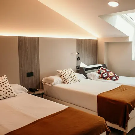 Lux 3*