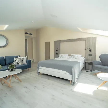 Lux 3* ميليدي