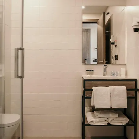 Lux Hotel