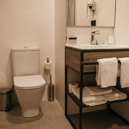 Hotel Lux 3*